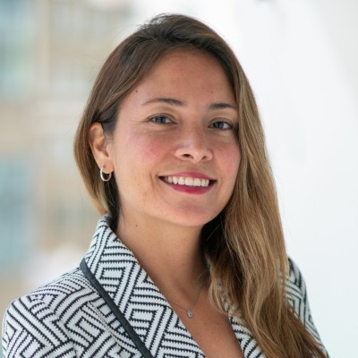 Jenny G.
